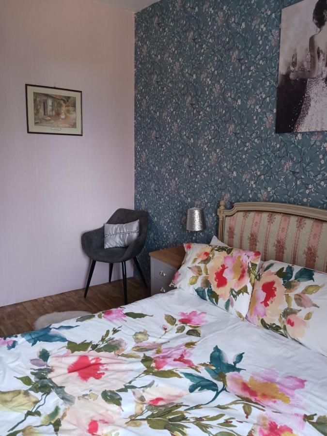 Bujaleuf Cherry Blossom House מראה חיצוני תמונה